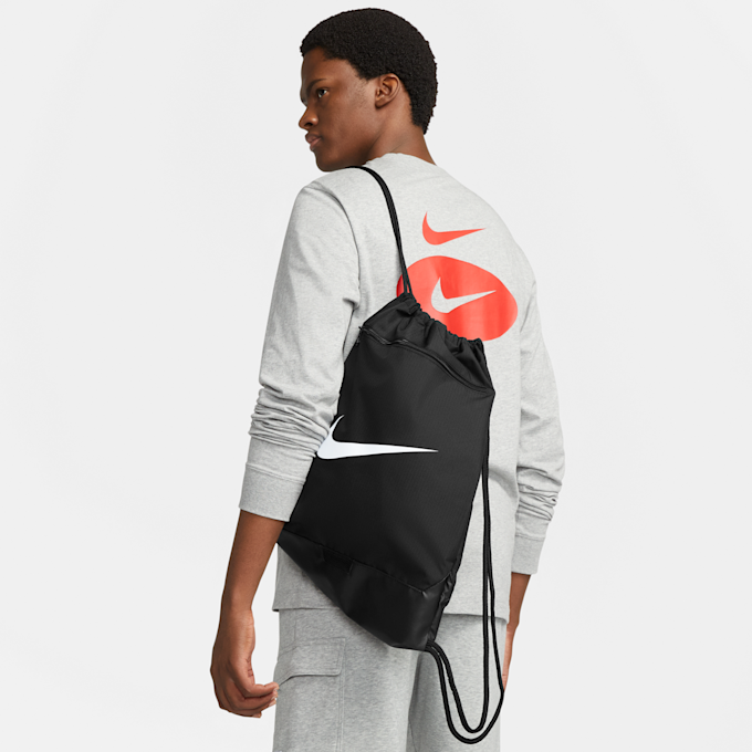 Nike Brasilia 9.5 preto 7420 6