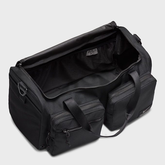 Nike   02026839 czarny 7464 4