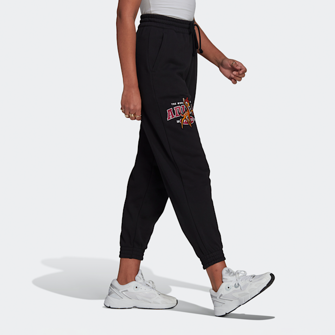adidas Originals x Walt Disney Bambi Trainingshose crna 7847 4