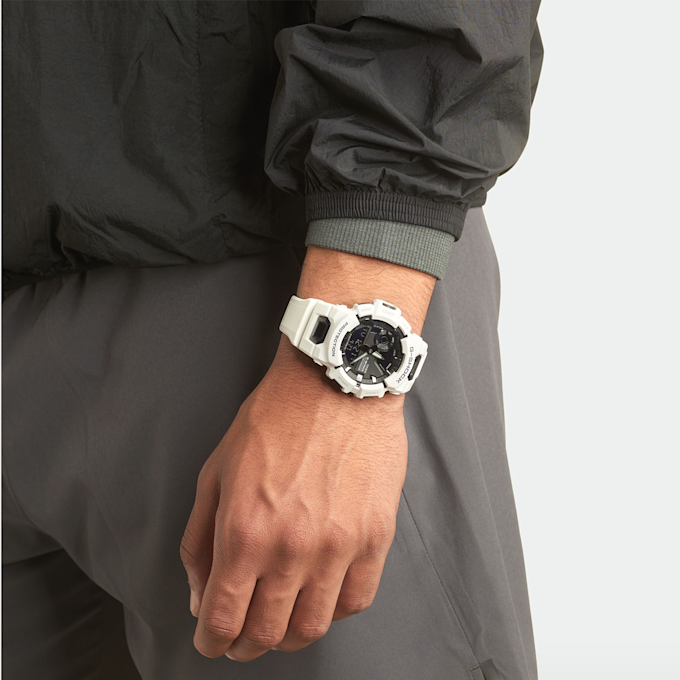 G-SHOCK Classic GBA-900-7AER blanc 9666 5