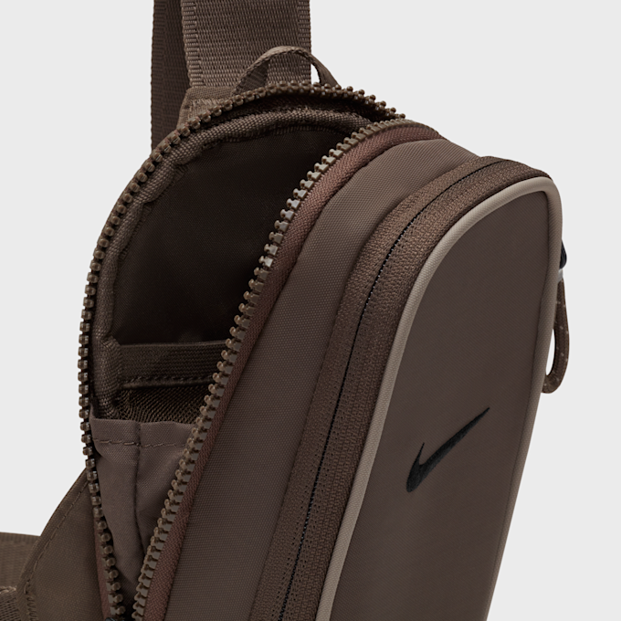 Nike 02064657 crna 9768 4