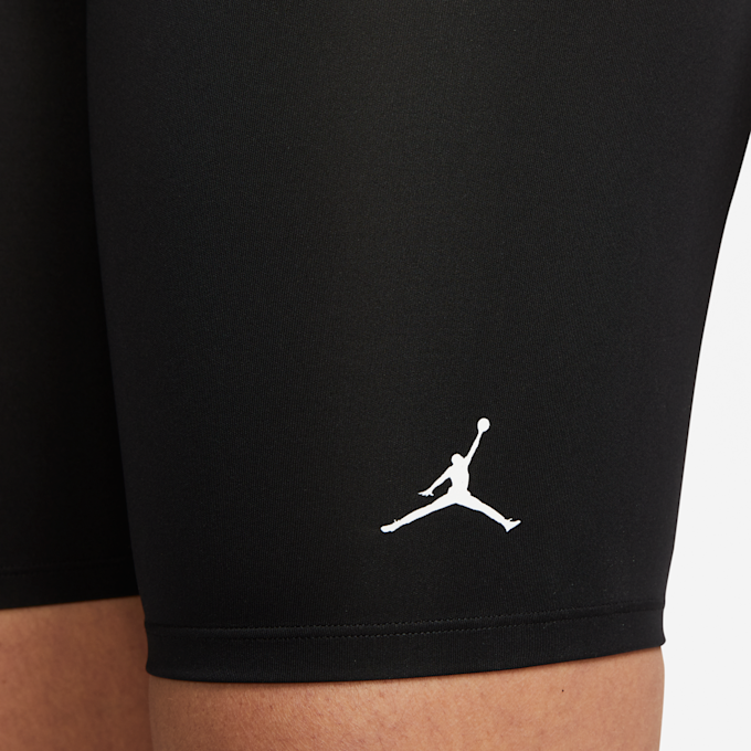 Jordan Essenital Leggings Short Core zwart 9773 4