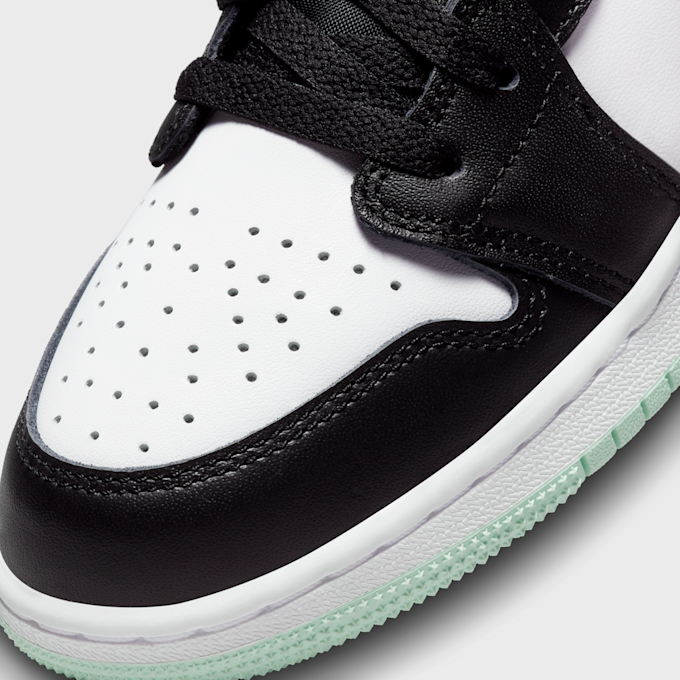 Jordan 1 Low SE (GS) wit 9901 7