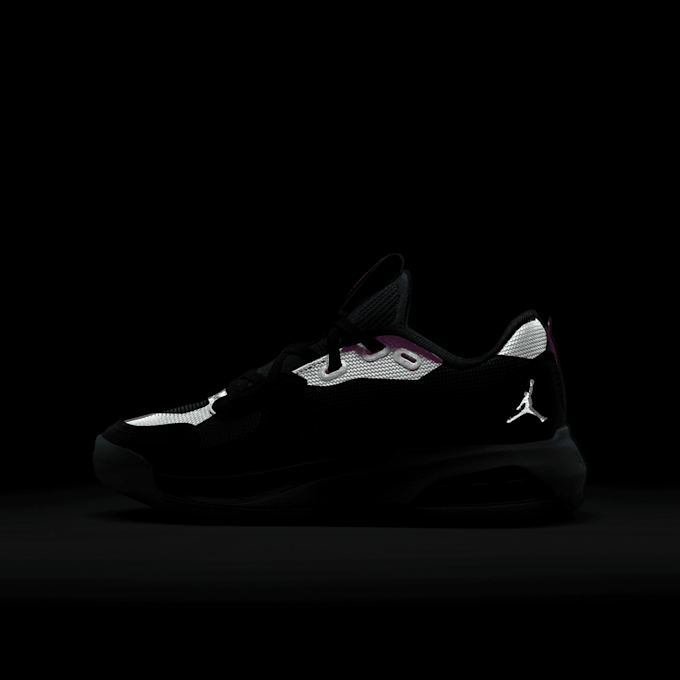 Jordan Air 200E (GS) preto 9915 8