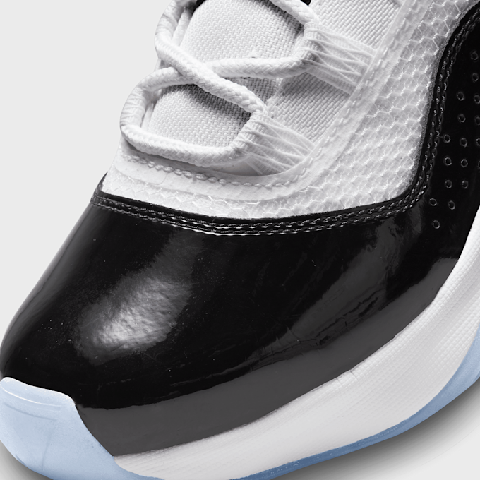 Jordan Air 11 CMFT Low (GS) bijela 9918 7