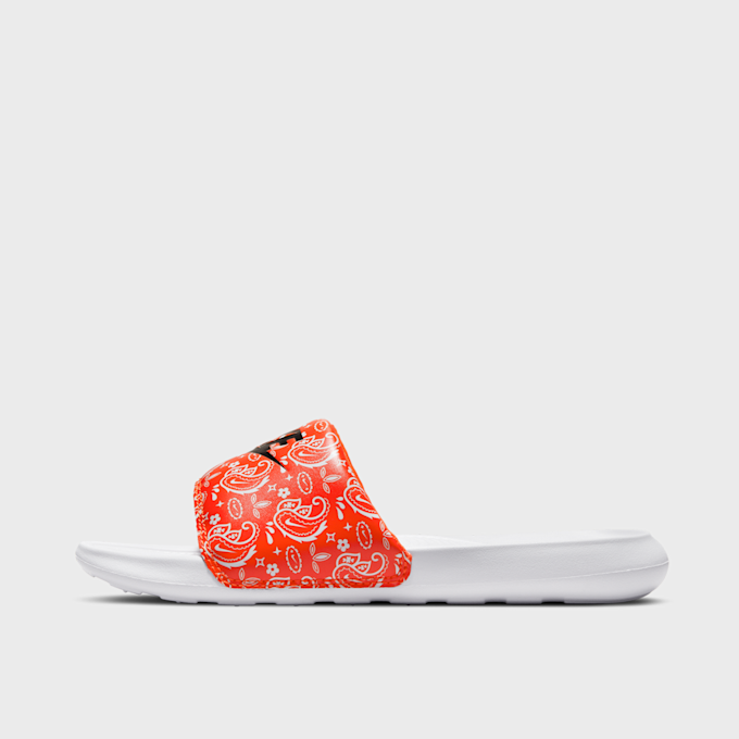 Nike 02066259 narančasta 10627 1