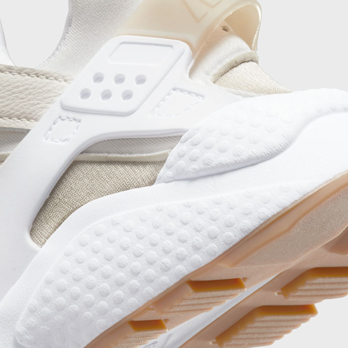Nike   WMNS Air Huarache blanc 10668 8