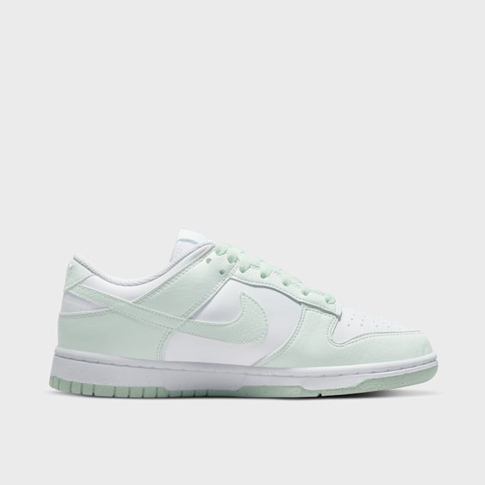 Nike WMNS Dunk Low Next Nature wit 10692 2