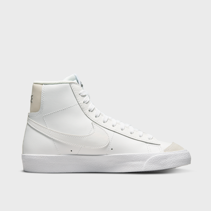 Nike Blazer Mid '77 (GS) weiß 11098 2