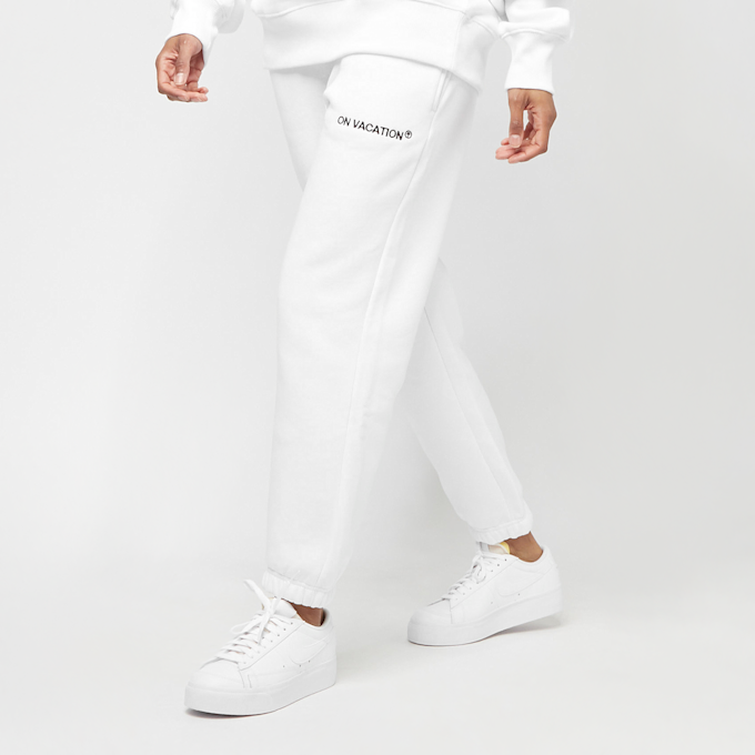 On Vacation 02077106 branco 11652 1