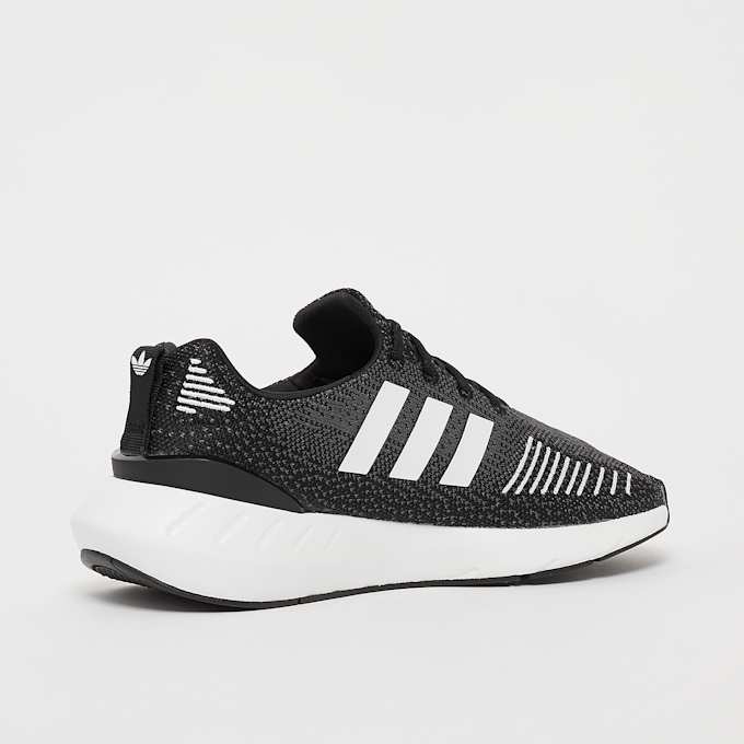adidas Originals Swift Run 22 W black/white/grey schwarz 12013 3