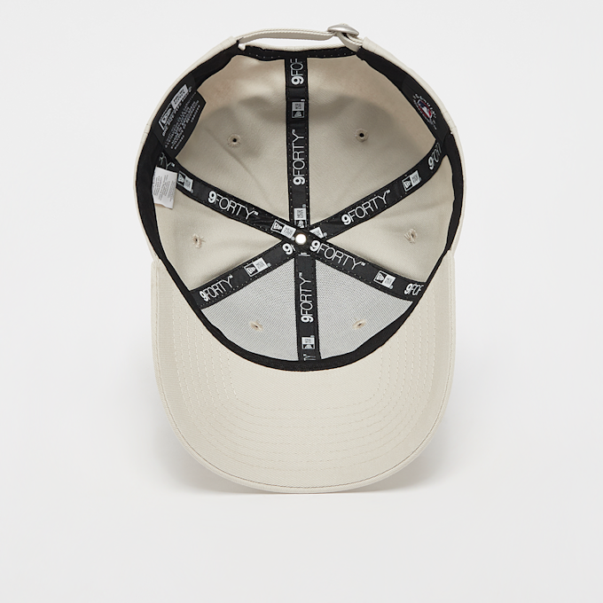 New Era 9Forty League Essential MLB New York Yankees beige 12110 3