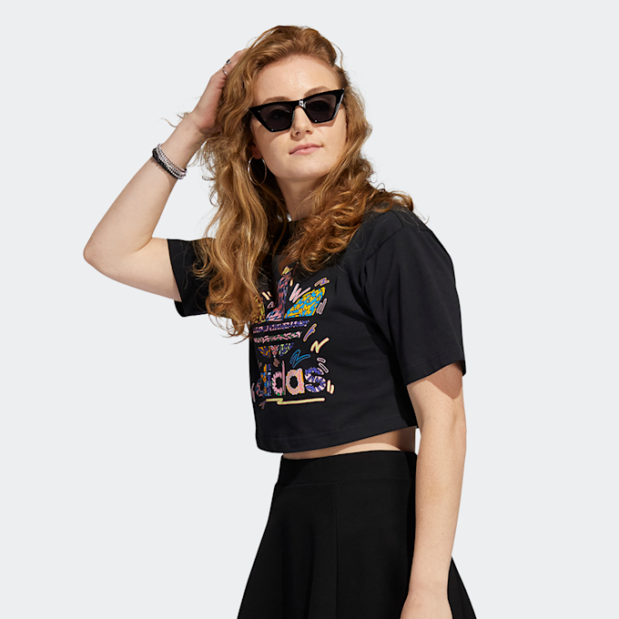 adidas Originals Love Unites Cropped Trefoil T-Shirt noir 12604 3