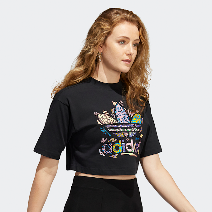 adidas Originals Love Unites Cropped Trefoil T-Shirt zwart 12604 4