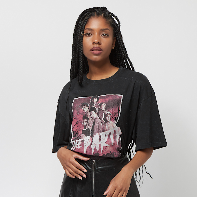 Karl Kani x Stranger Things Woven Signature Washed Print Tee Dress grigio 12909 1