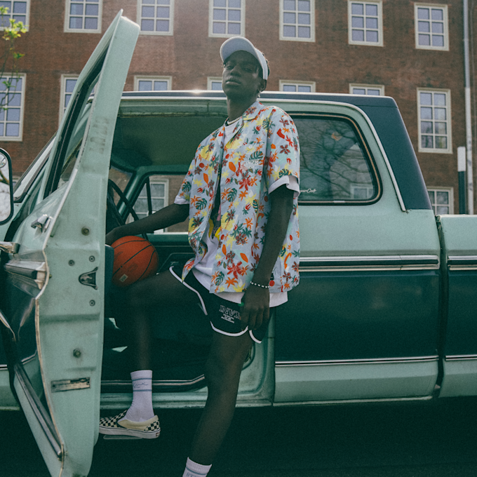 Karl Kani x Stranger Things Chest Signature Resort Shirt multicolor 12970 6