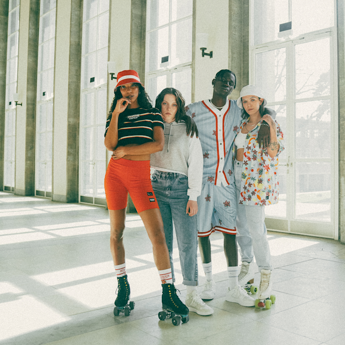 Karl Kani x Stranger Things Woven Signature Pinstripe Baseball Shirt azul 12972 6