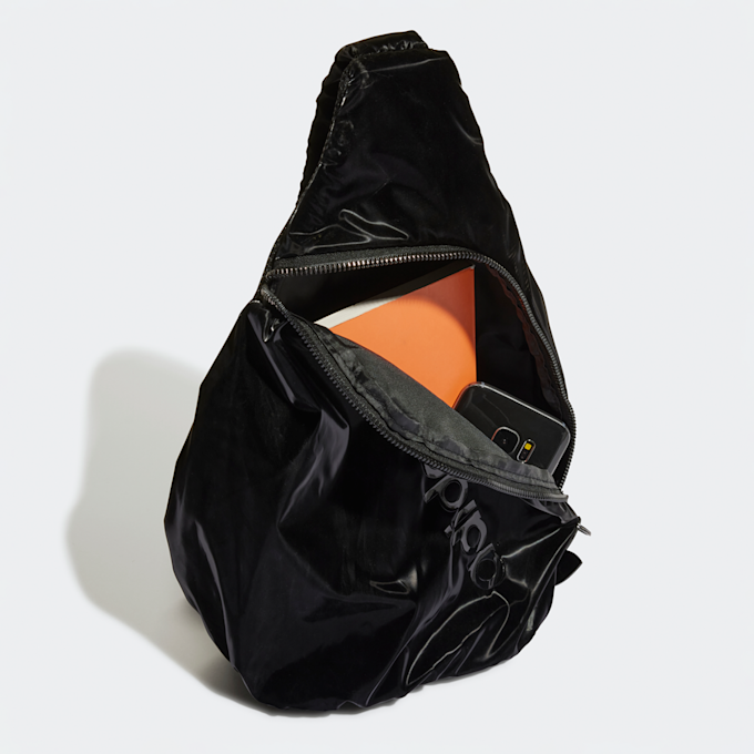 adidas Originals Shiny Suede One-Shoulder Rucksack negro 10139 4