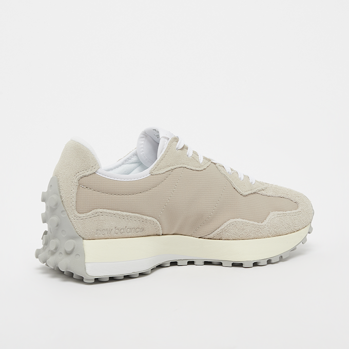 New Balance 327 biały 15972 3