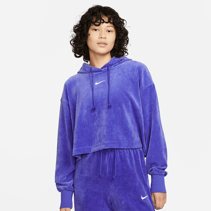 Nike Sportswear Women's Velour Cropped Pullover Hoodie blauw 16121 1