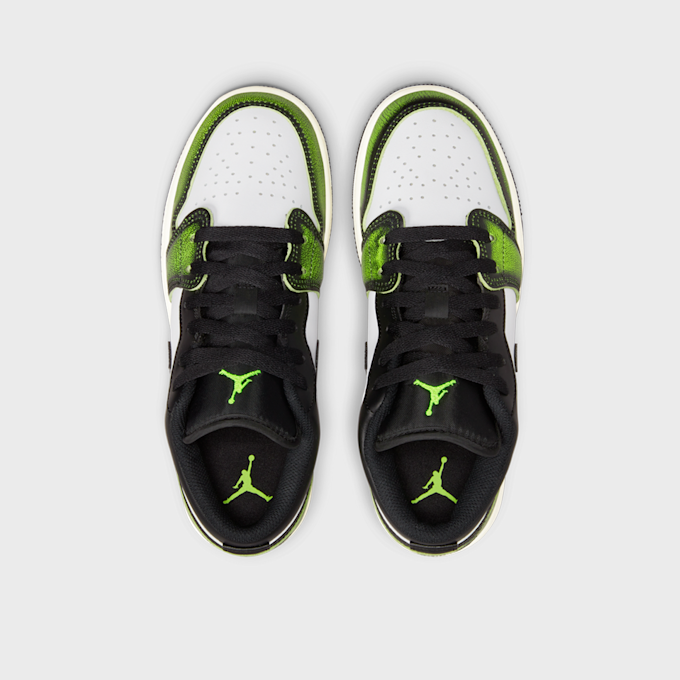 Jordan 1 Low SE (GS) noir 16210 3