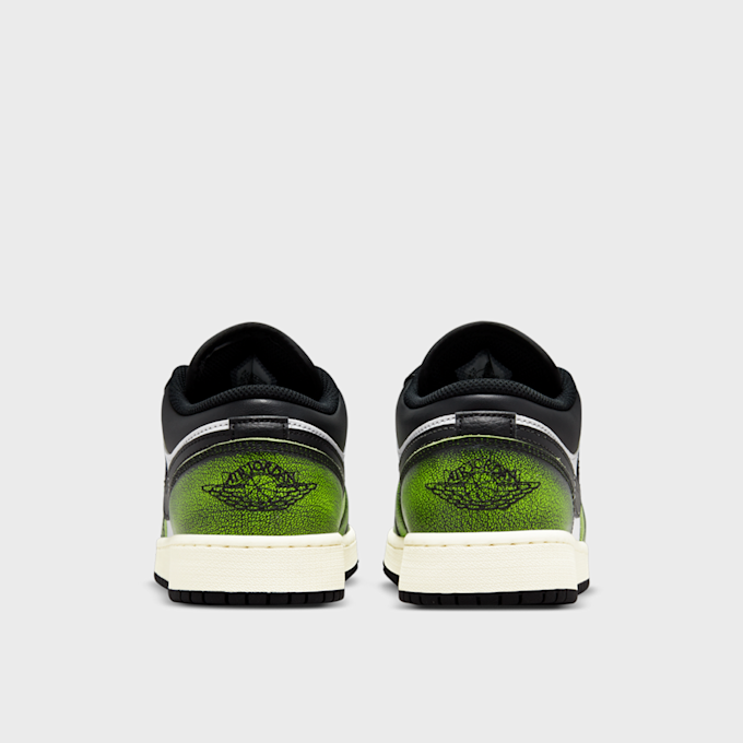 Jordan 1 Low SE (GS) negro 16210 5