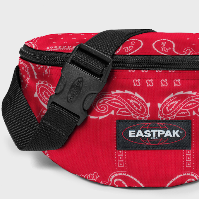 Eastpak Springer Urbandana czerwony 16245 3