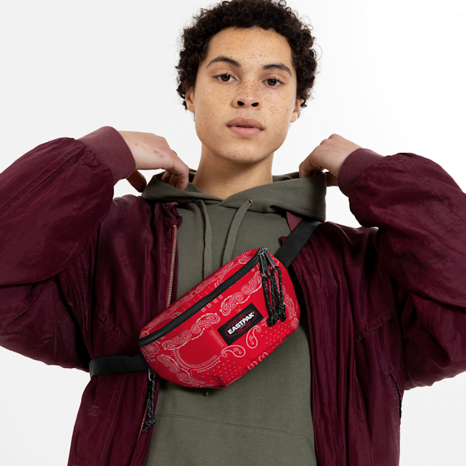 Eastpak Springer Urbandana czerwony 16245 4