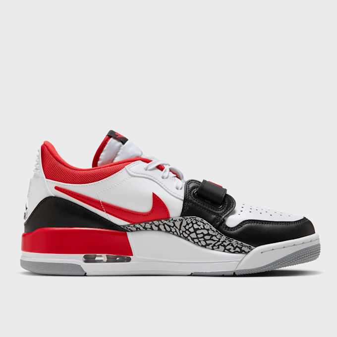Jordan Air Legacy 312 Low biały 16379 2