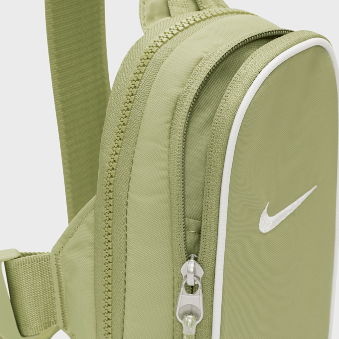 Nike Sportswear Essentials Crossbody Bag groen 16678 4