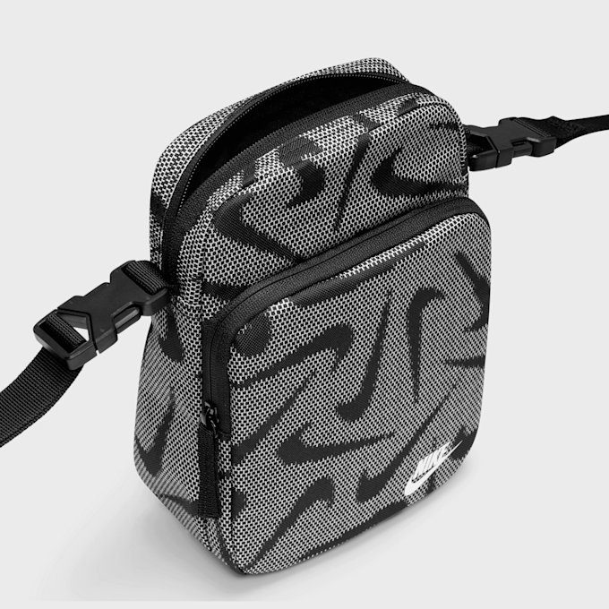 Nike   Heritage Crossbody Bag vert 16680 4