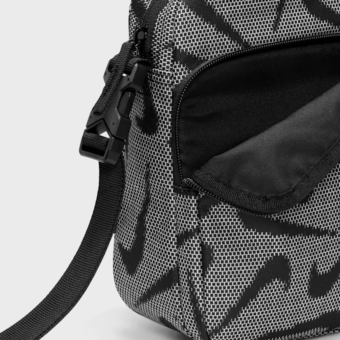 Nike Heritage Crossbody Bag zielony 16680 5