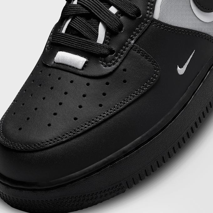 Nike Air Force 1 React zwart 16723 7