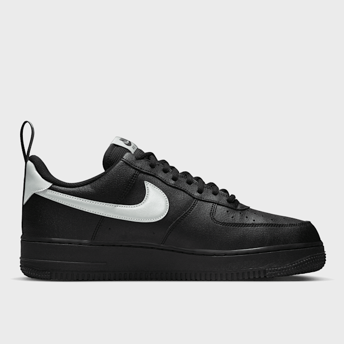 Nike Air Force 1 07 LV8 UT 1 bijela 16745 2