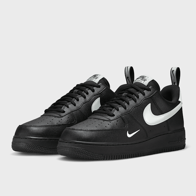 Nike Air Force 1 07 LV8 UT 1 weiß 16745 4