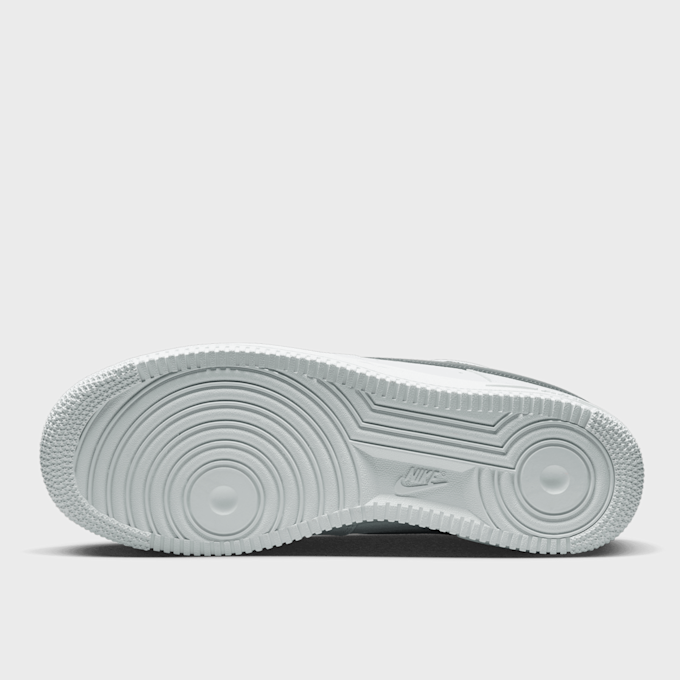 Nike Air Force 1 07 LV8 UT 2 weiß 16746 3