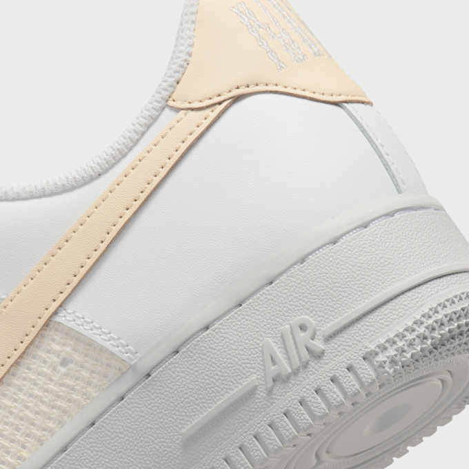 Nike   WMNS Air Force 1 '07 ESS blanc 16807 8