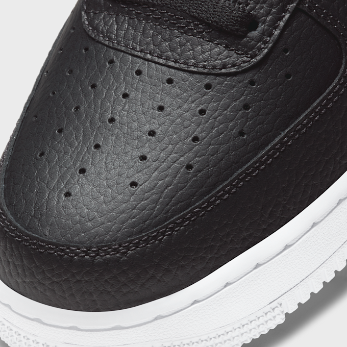 Nike Air Force 1 '07 czarny 17039 7