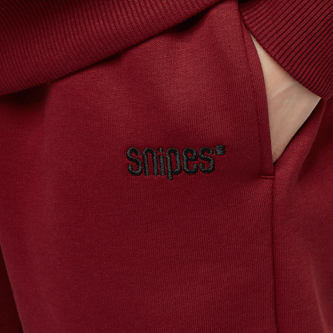 SNIPES Small Logo Essential Oversize Sweatpant rot 13670 3