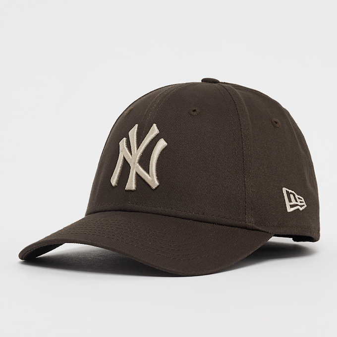 New Era 9Forty League Essential MLB New York Yankees marrón 13749 1