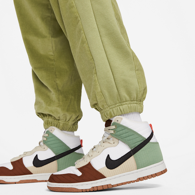 Nike   Air High-Waisted Corduroy Fleece Pants verde 14687 4