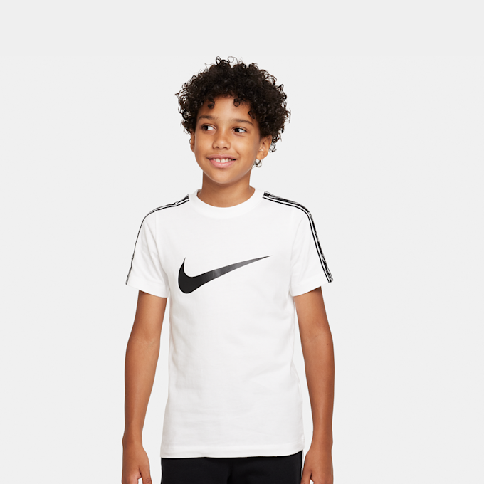 Nike Sportswear Repeat Tee biały 14932 1