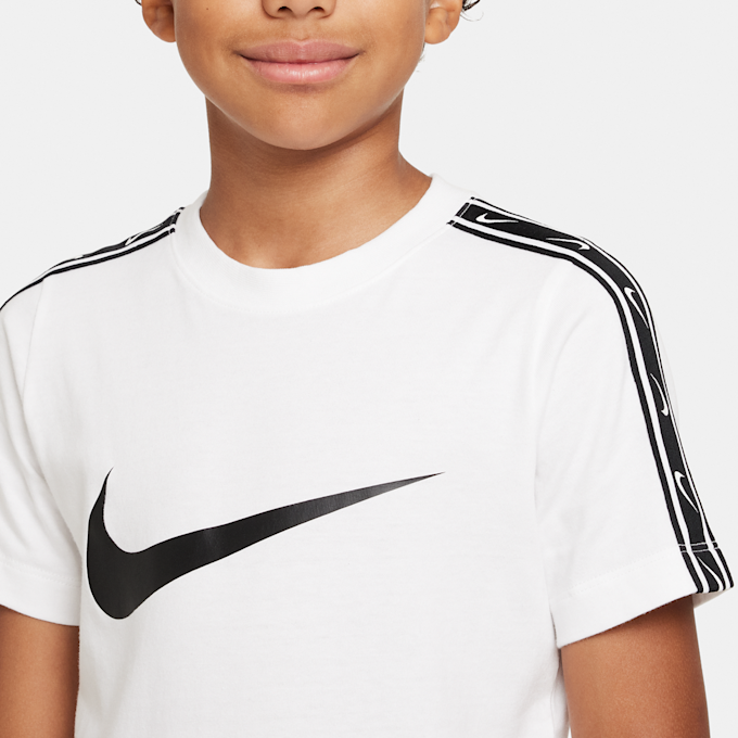 Nike Sportswear Repeat Tee biały 14932 3