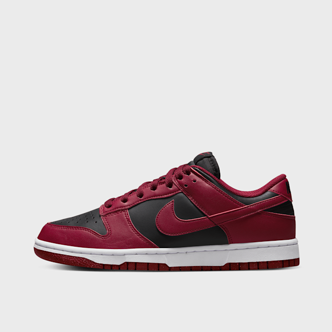 Nike WMNS Dunk Low Next Nature noir 14966 1