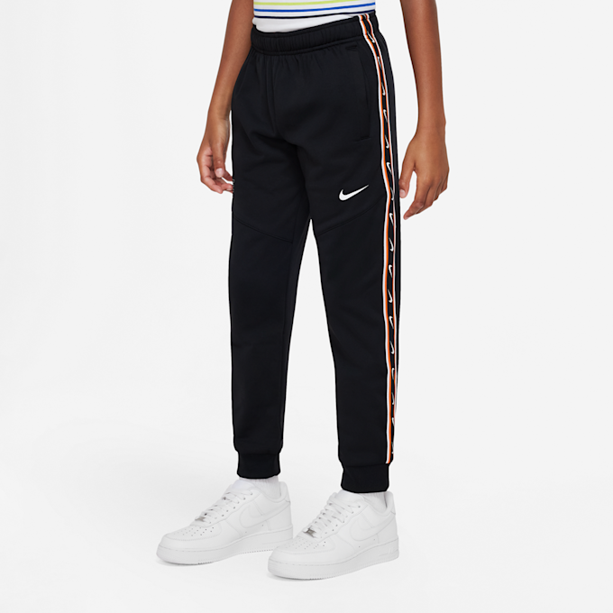 Nike Sportswear Repeat Joggers czarny 14977 1