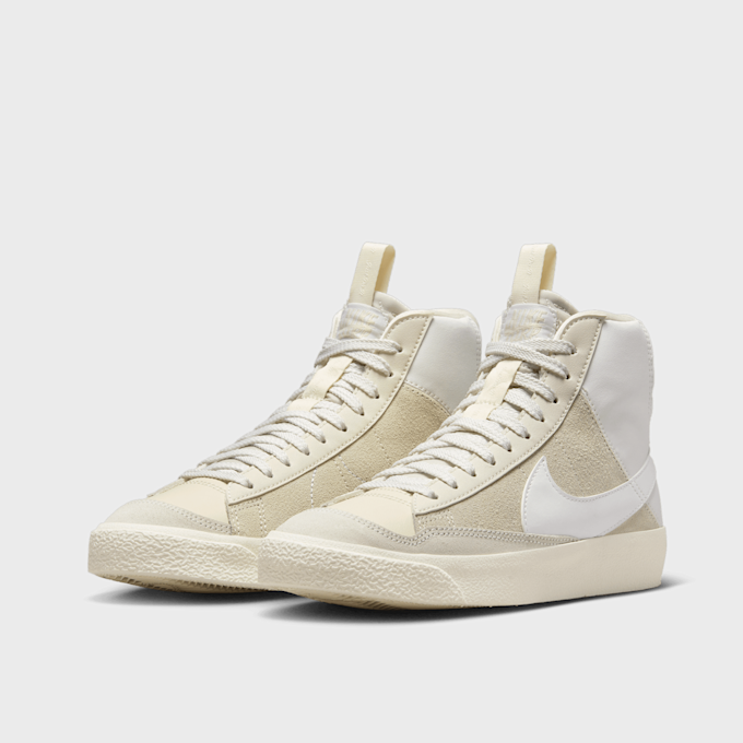 Nike Blazer Mid '77 SE D (GS) blanc 15007 4