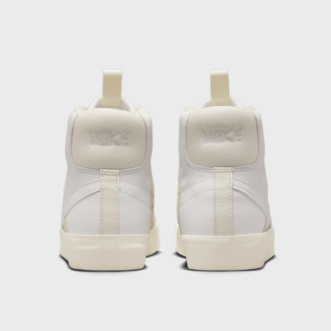 Nike Blazer Mid '77 SE D (GS) blanc 15007 5