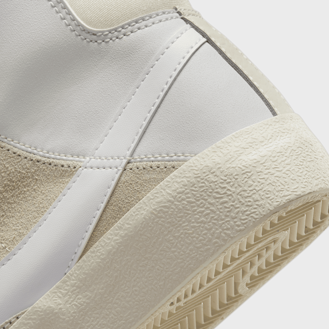 Nike Blazer Mid '77 SE D (GS) bijela 15007 8