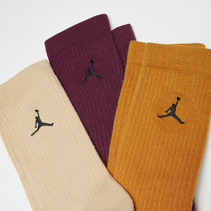 Jordan 3 PACK - Everyday Max Crew multicolor 15136 2