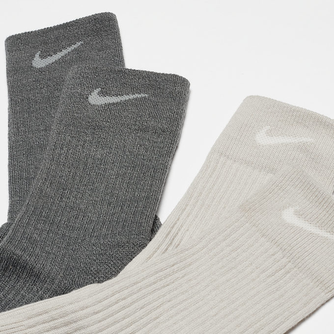 Nike 2 PACK - Everyday Essentials Cushioned Crew Socks multicolorido 15182 2
